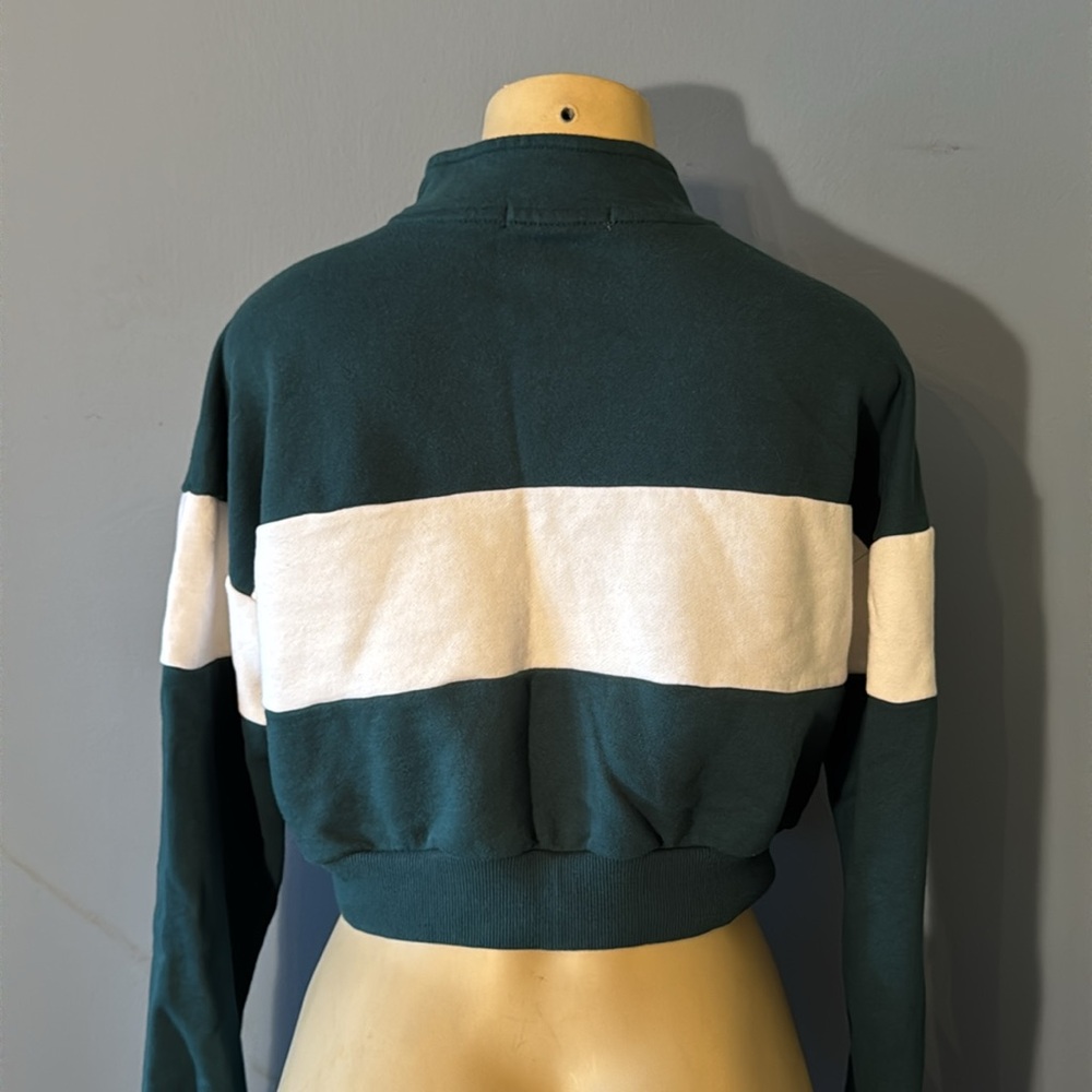 Forever 21 Green White Striped Long Sleeve Pull Over Crop Top Sweatshirt - Picture 3 of 5